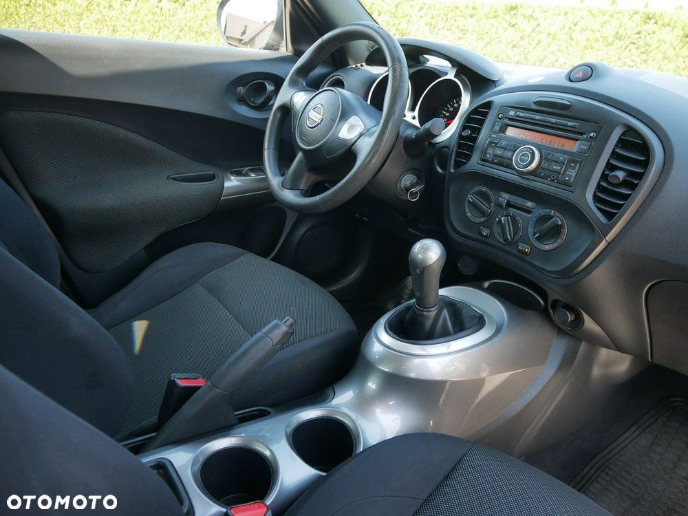 Nissan Juke 1.6 Start/Stop Visia - 8