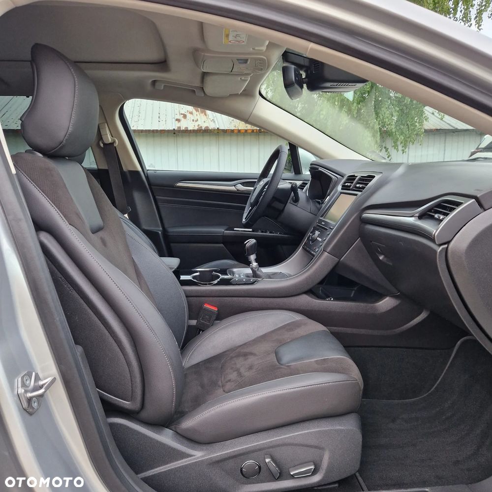 Ford Mondeo 2.0 TDCi STart-Stopp ECOnetic Titanium - 27