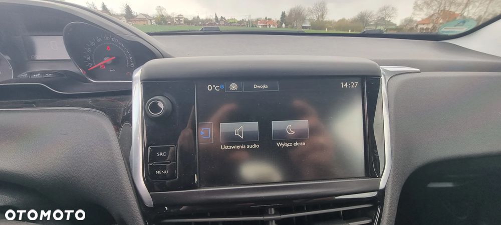 Peugeot 208 82 PureTech Style - 6