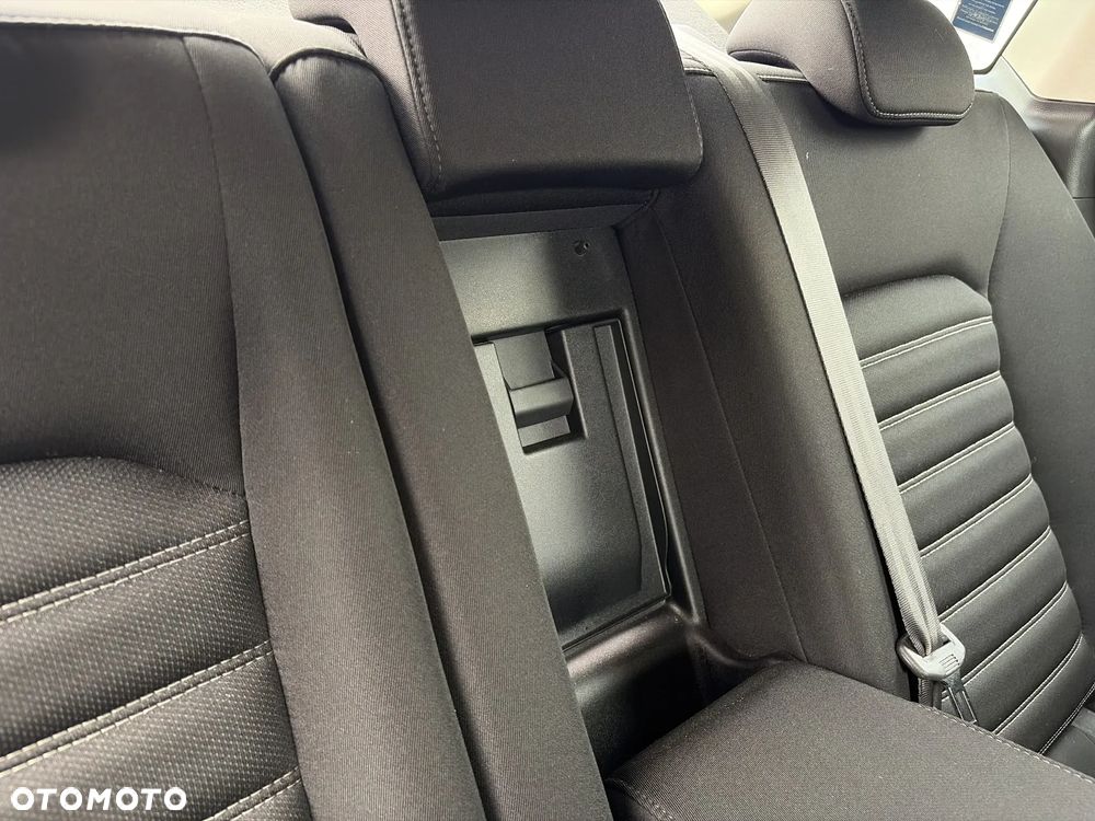 Ford Mondeo 1.5 EcoBoost Trend - 35