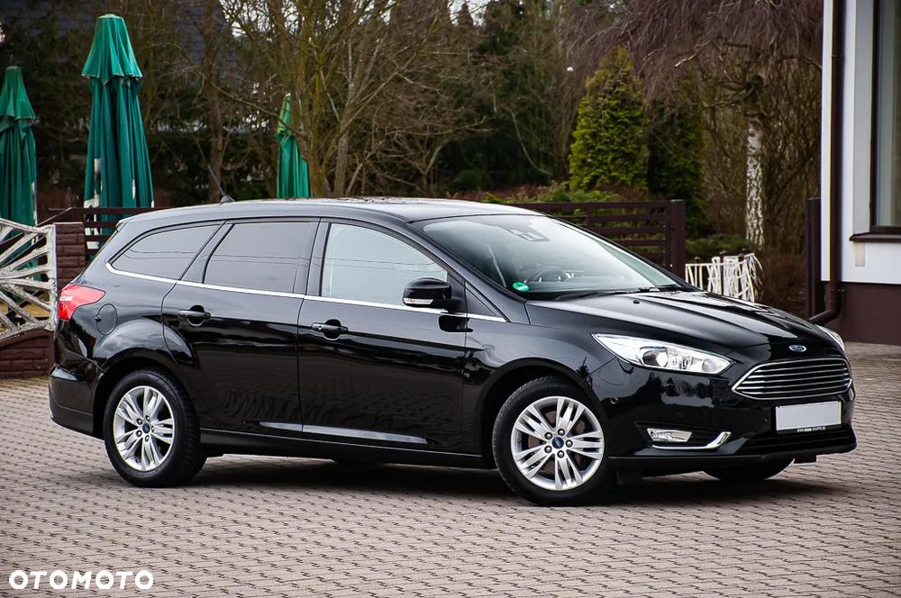 Ford Focus 1.5 EcoBoost Titanium Business - 31