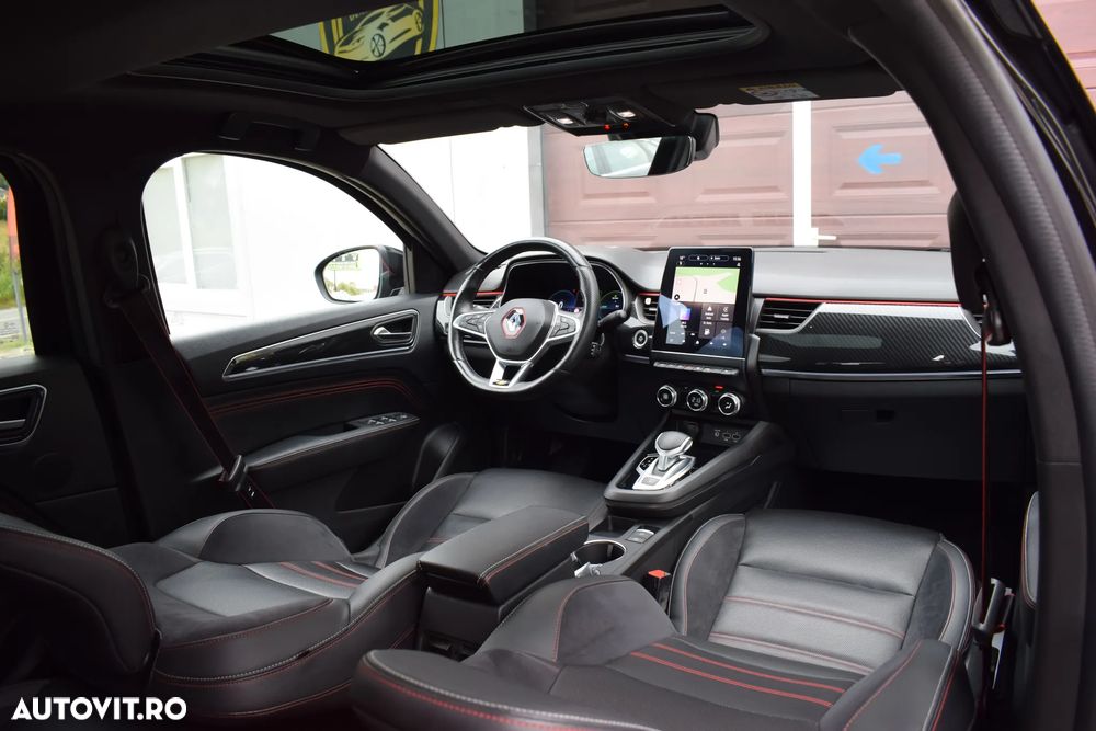 Renault Arkana E-TECH RS Line - 17