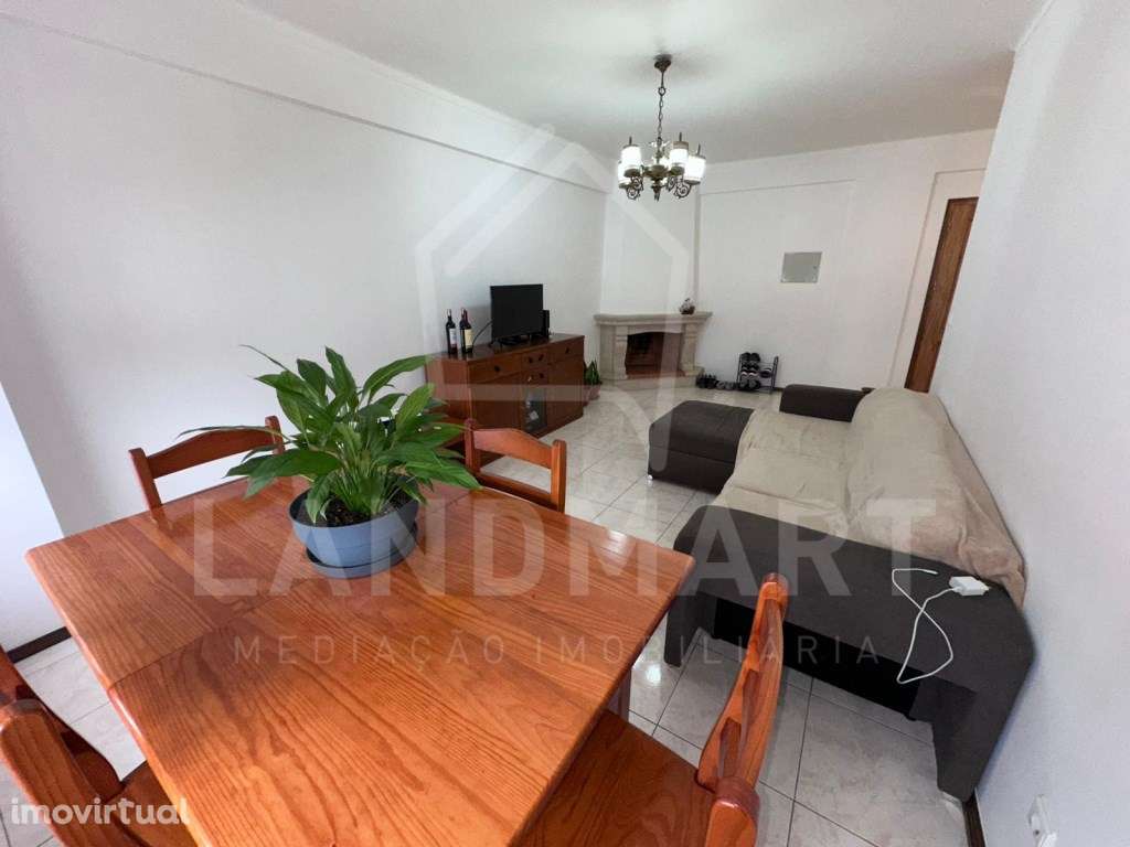 Apartamento T2, Centro de Alcobaça - Grande imagem: 2/13