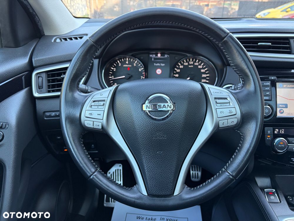 Nissan Qashqai 1.6 DIG-T 360 - 24