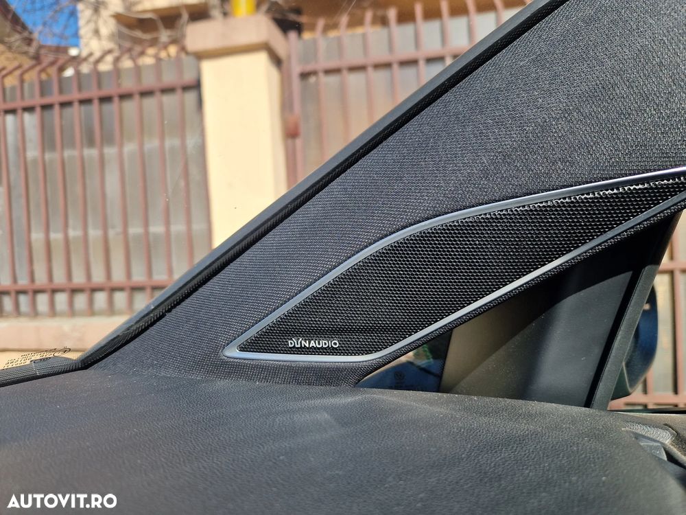 Volkswagen Touran - 6