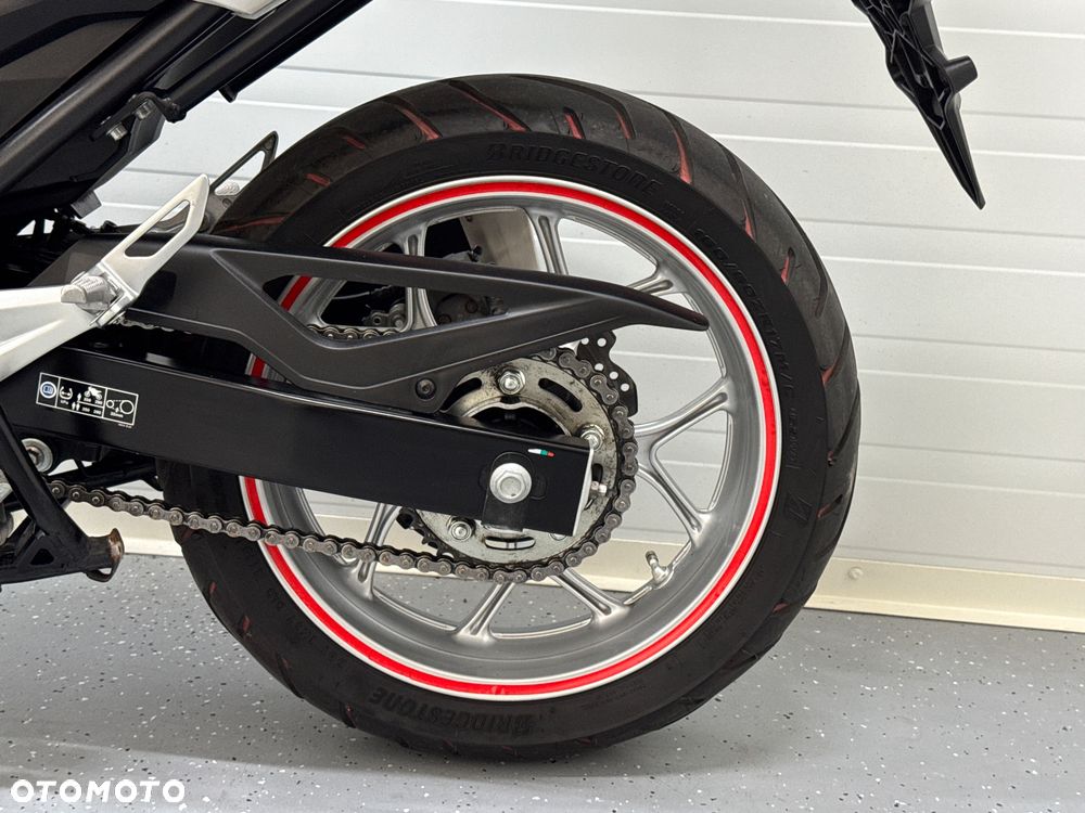 Honda NC - 22