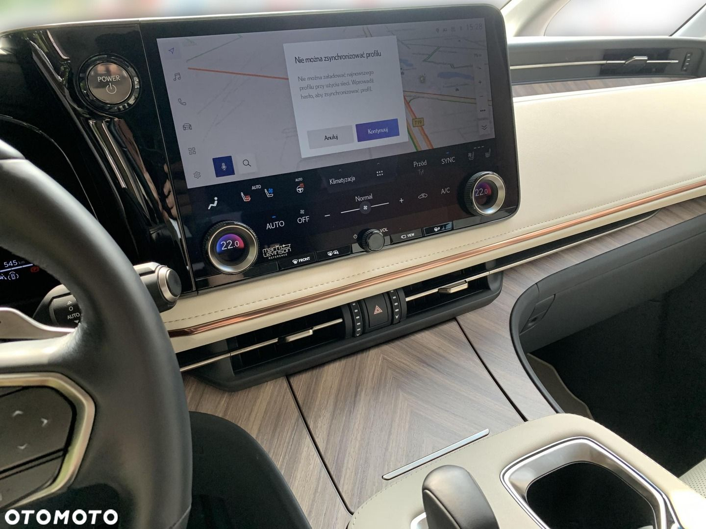 Lexus LM - 19