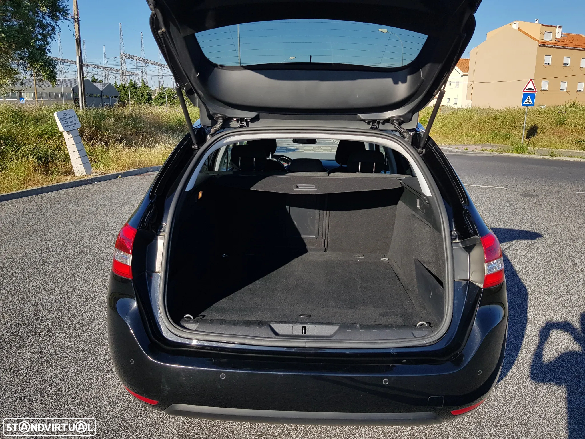 Peugeot 308 SW 1.5 BlueHDi Style EAT8 - 53