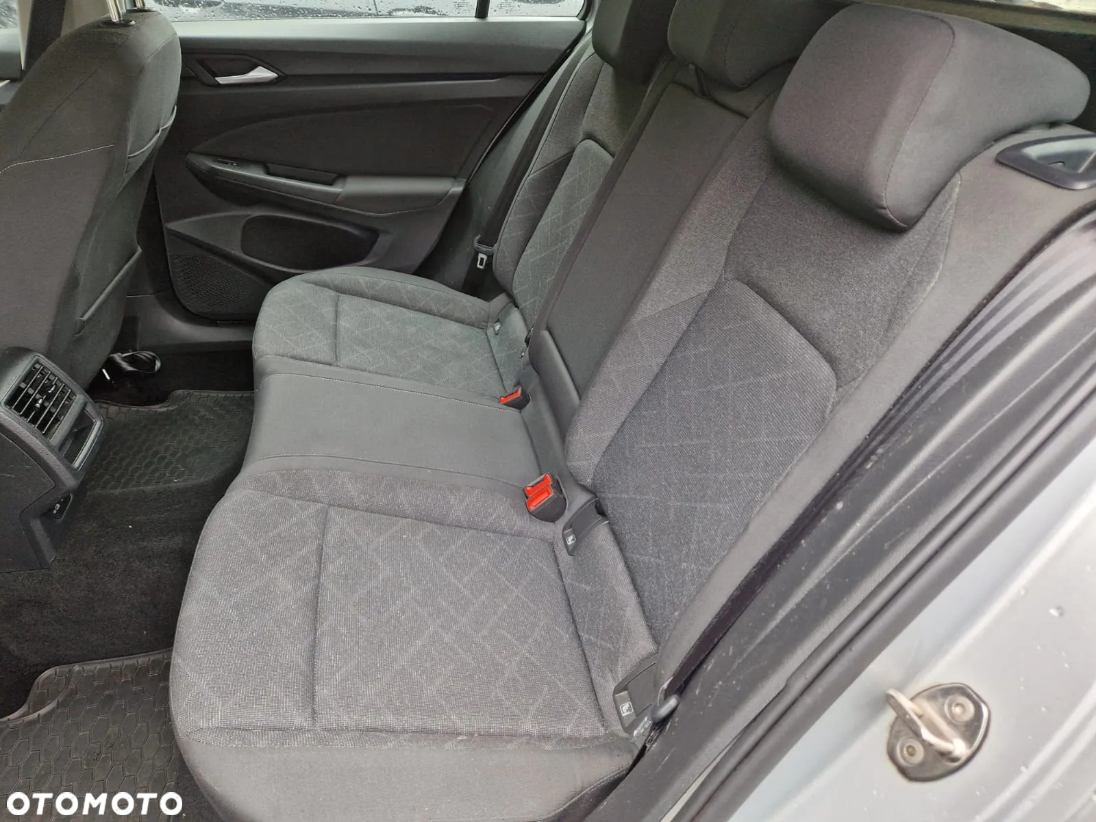 Volkswagen Golf VIII 2.0 TDI Life - 18