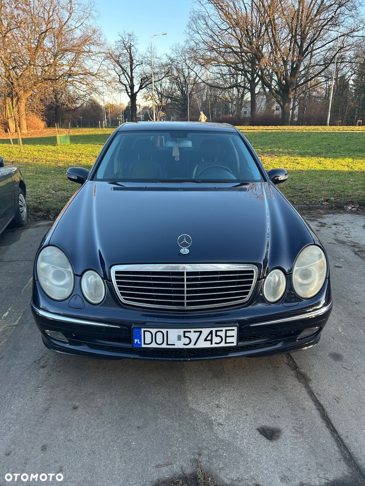 Mercedes-Benz Klasa E 240 Avantgarde - 1