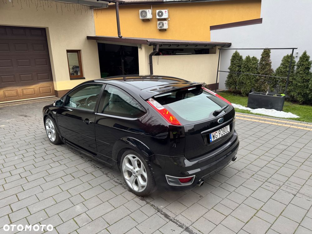 Ford Focus 2.5 ST - 2