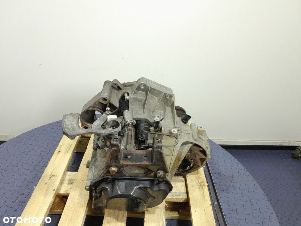 AUDI A2 1.6 FSI BAD 110 KM SKRZYNIA BIEGÓW MANUAL 5B GCD - 4