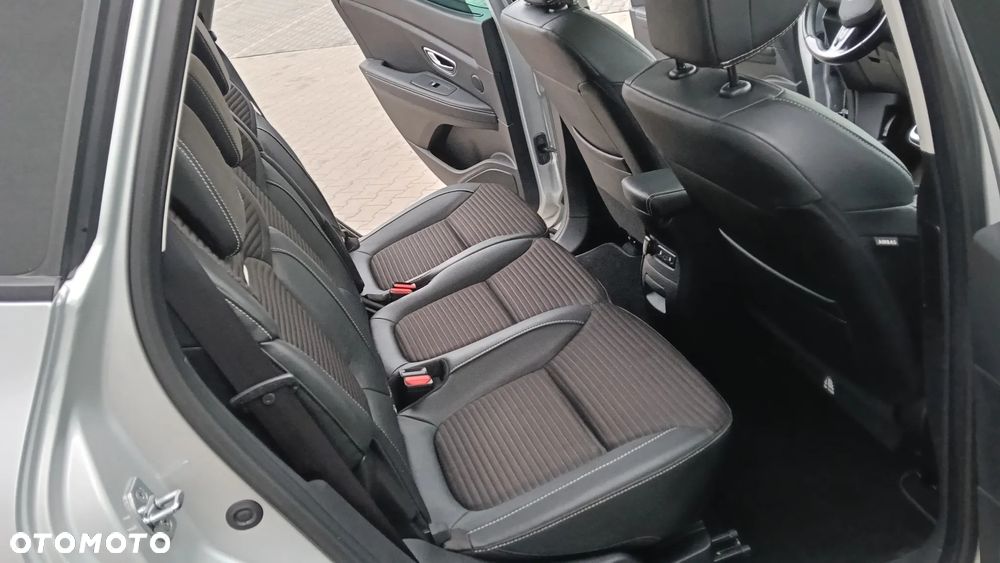 Renault Scenic 1.7 Blue dCi Zen - 13
