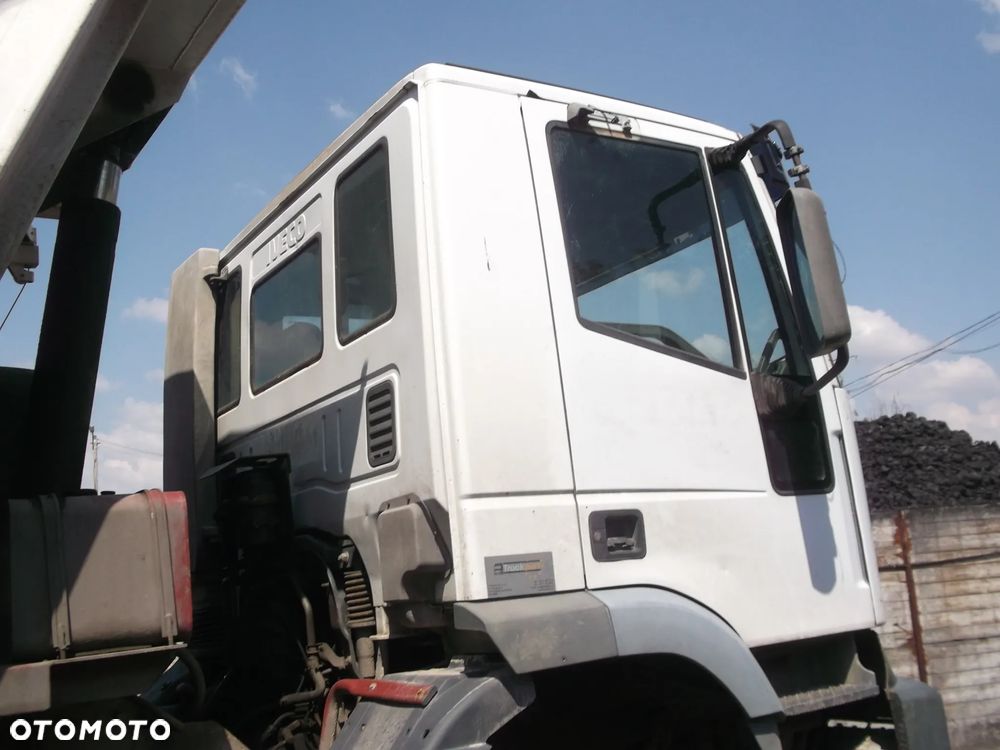 Kabina kompletna Iveco Eurotrakker - 4