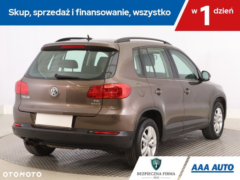Volkswagen Tiguan - 7