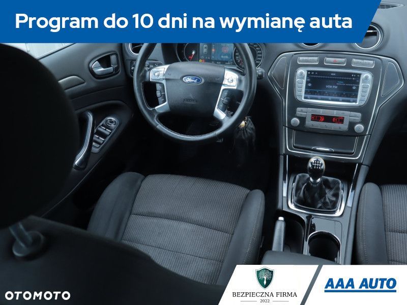 Ford Mondeo SW - 9