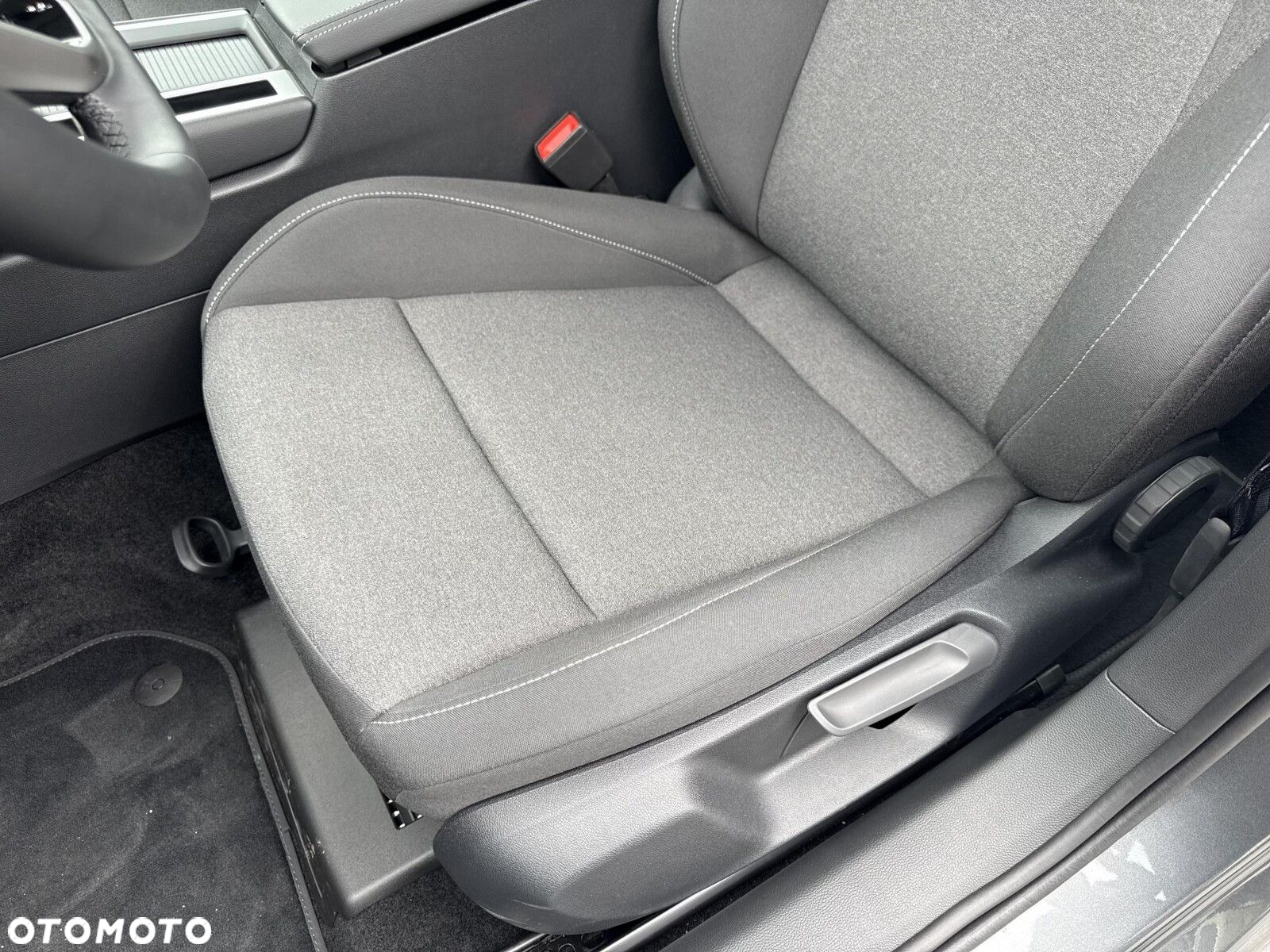 Volkswagen Passat - 12