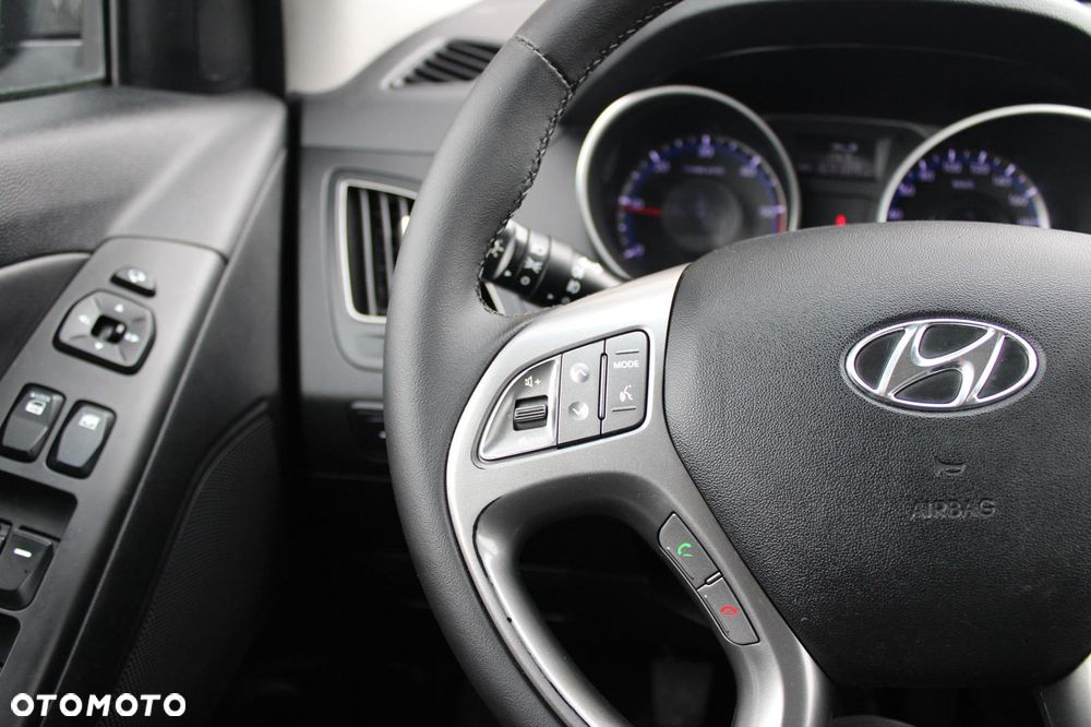 Hyundai ix35 1.7 CRDi Premium 2WD - 24