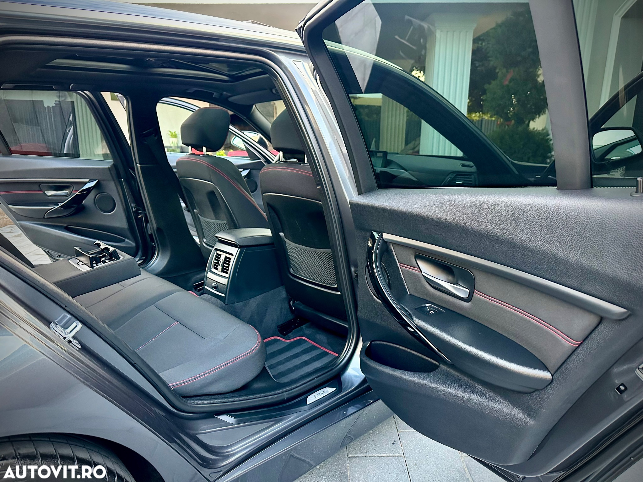 BMW Seria 3 320d Sport Line - 19