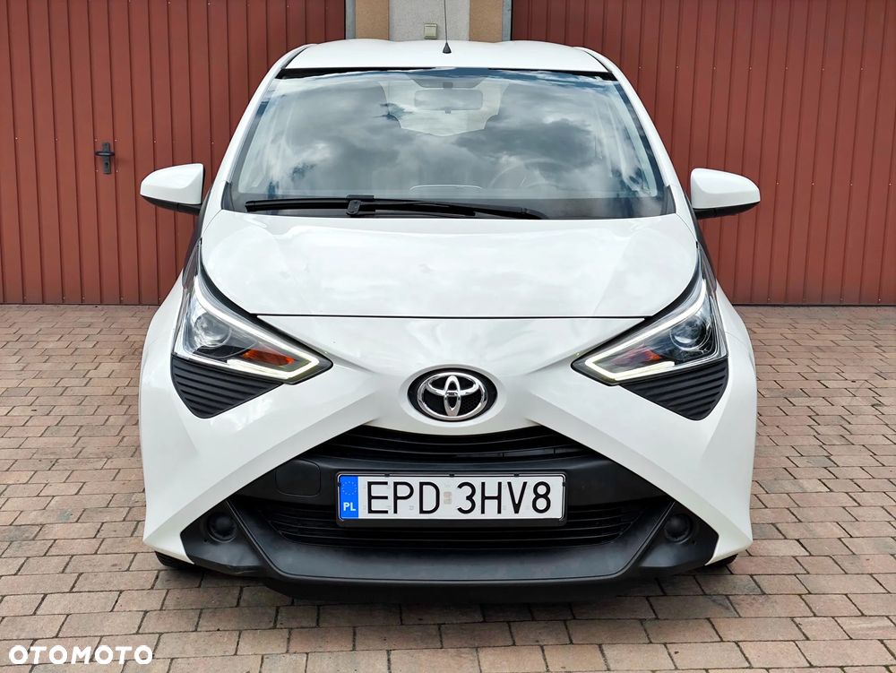 Toyota Aygo x - 2