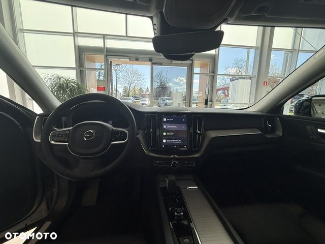 Volvo XC 60 B5 B AWD Plus Dark - 7