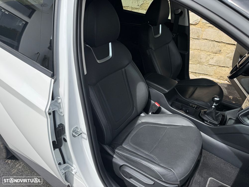 Hyundai Tucson 1.6 CRDi Vanguard - 22