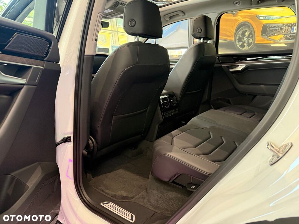 Volkswagen Touareg - 10
