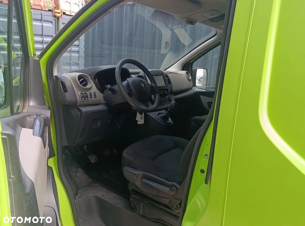 Renault Trafic - 9