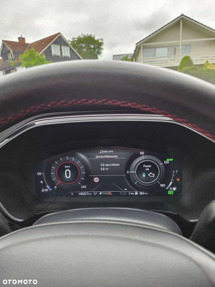 Ford Kuga 2.5 Duratec PHEV ST-LINE X - 13
