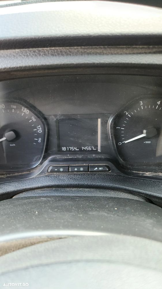 Toyota Proace - 7