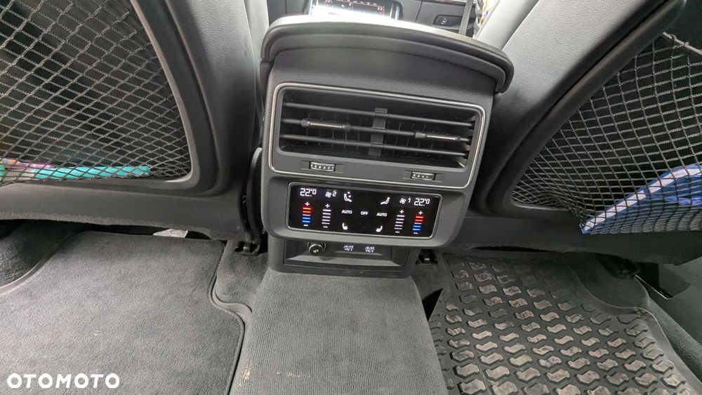 Audi Q8 55 TFSI mHEV Quattro Tiptronic - 19