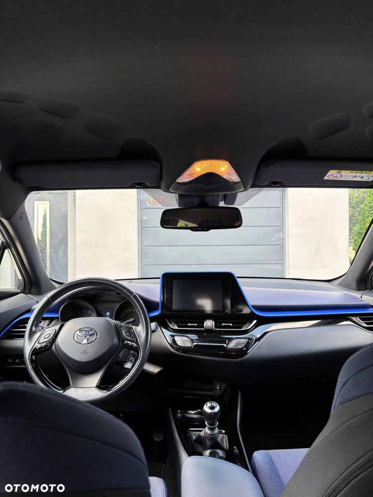 Toyota C-HR 1.2 T Premium - 11