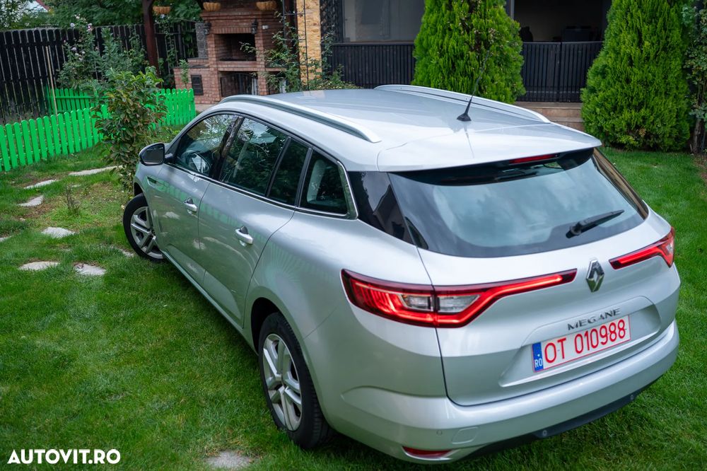 Renault Megane BLUE dCi 115 BUSINESS EDITION - 10
