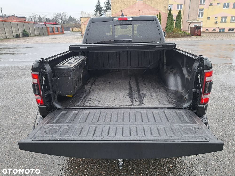 RAM 1500 Quad Cab Longbed Bighorn - 18