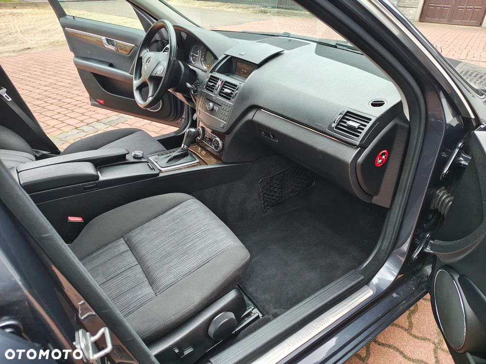 Mercedes-Benz Klasa C 200 Kompressor Automatik Elegance - 29