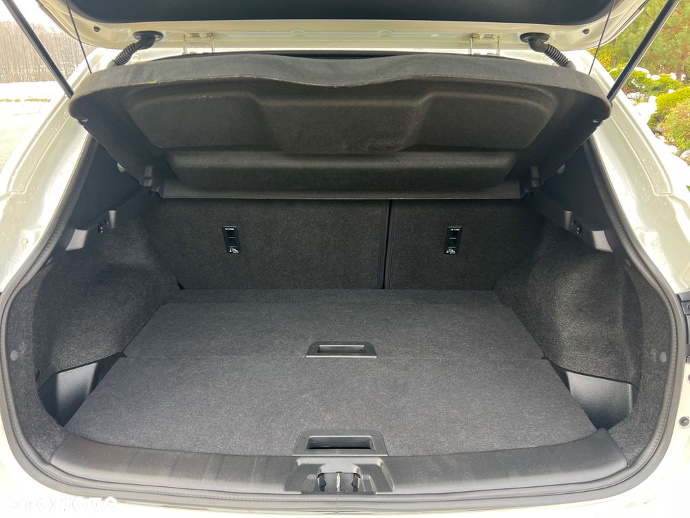 Nissan Qashqai 1.6 DIG-T TEKNA+ - 17