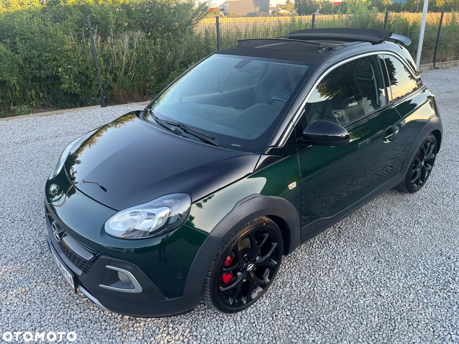 Opel Adam 1.4 Turbo Rocks S - 2