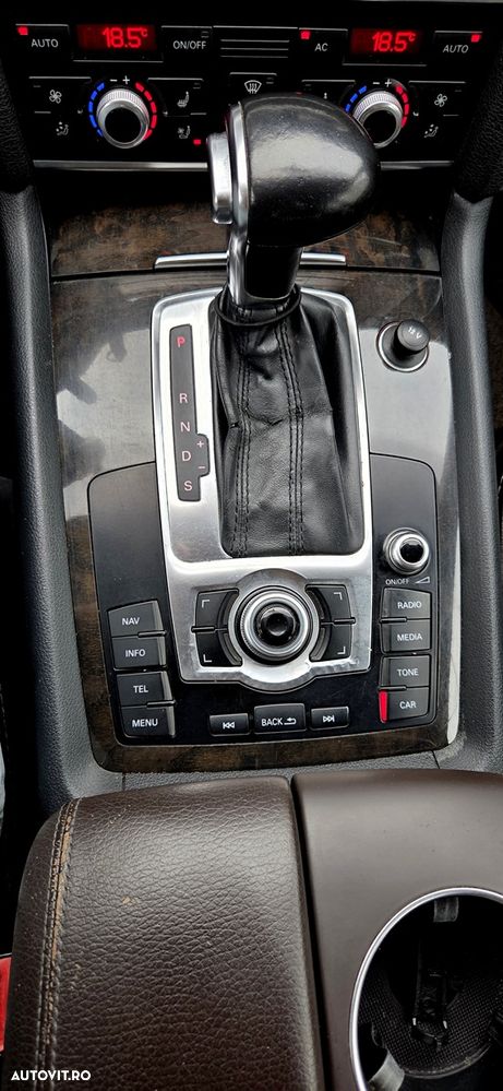 Audi Q7 3.0 TDI Quattro Tip - 22