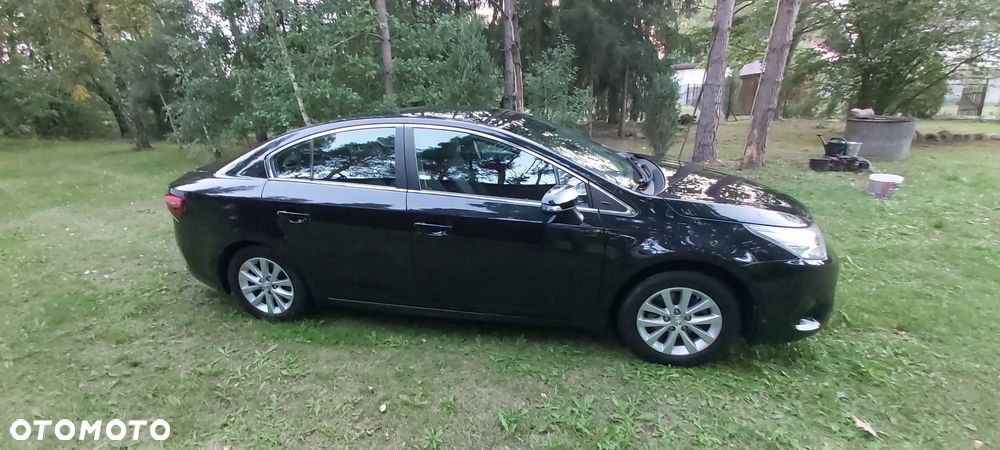 Toyota Avensis 1.6 Active - 2