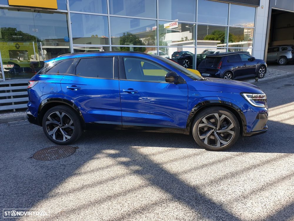 Renault Austral 1.2 E-Tech Iconic Espirit - 4