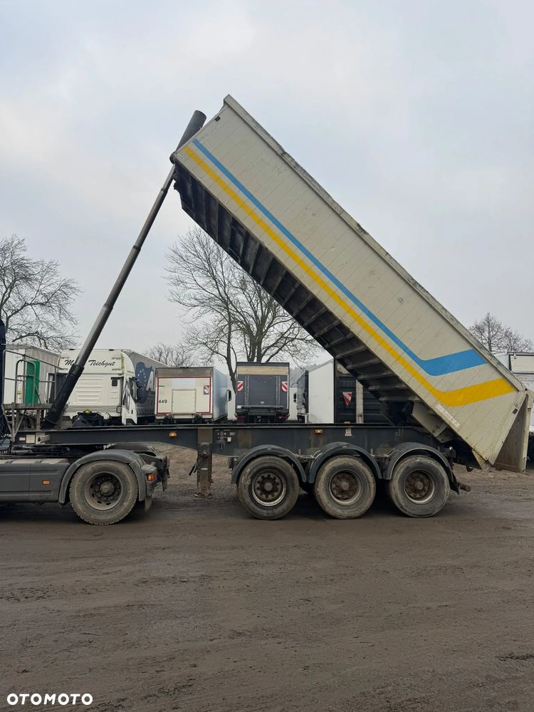 Langendorf SKA 24/29 *555*