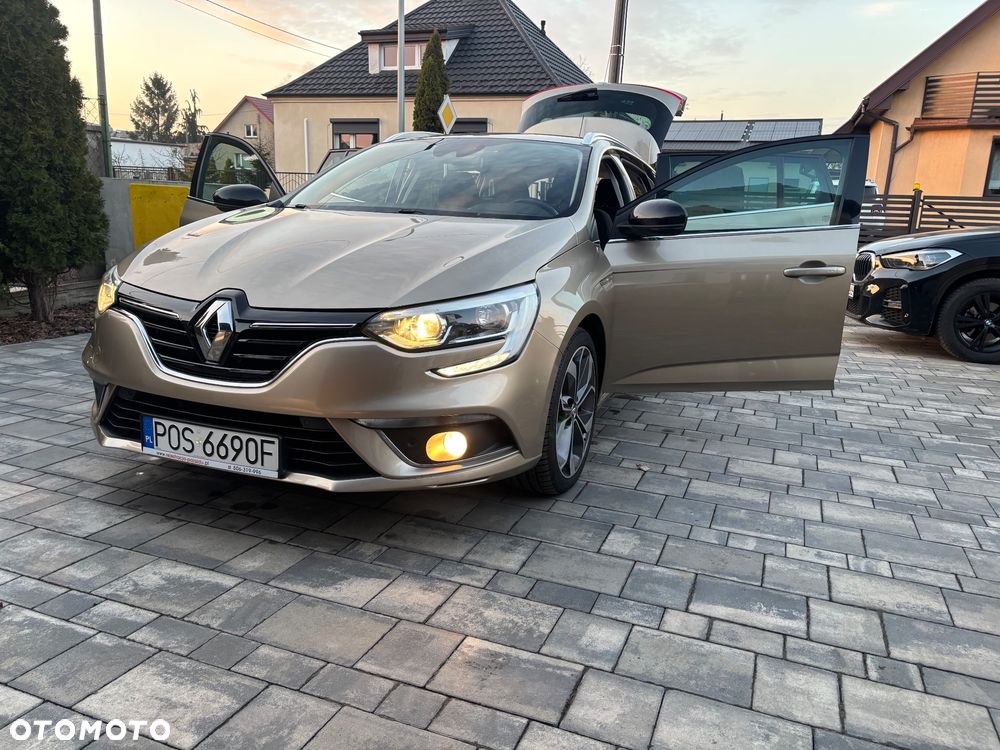 Renault Megane TCe 140 GPF LIMITED - 2