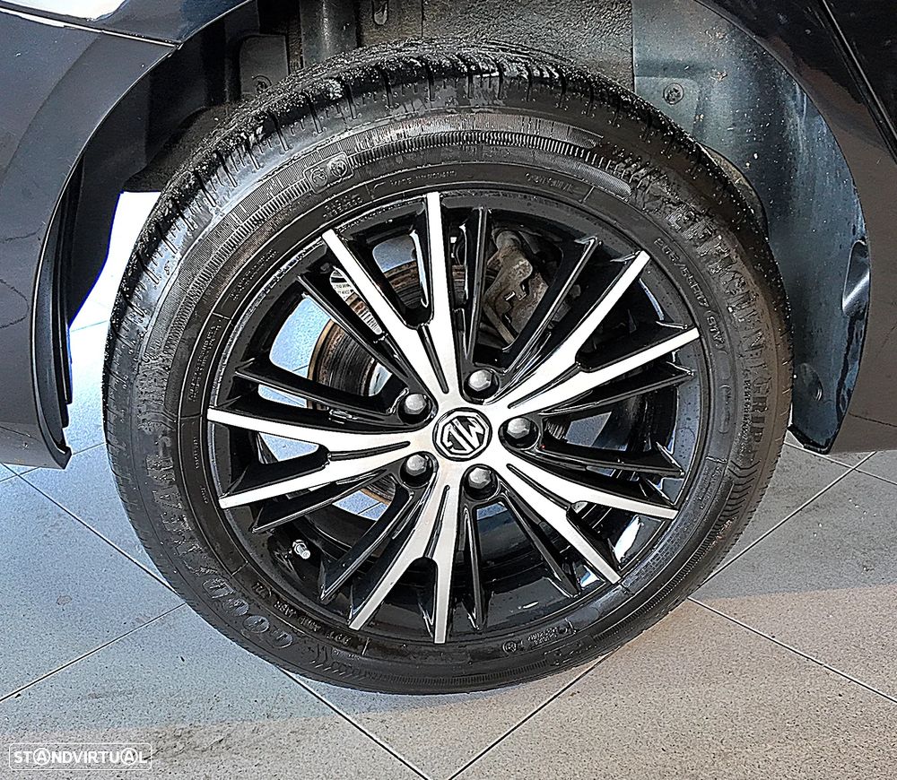 MG MG5 5 Maximal Luxury - 37