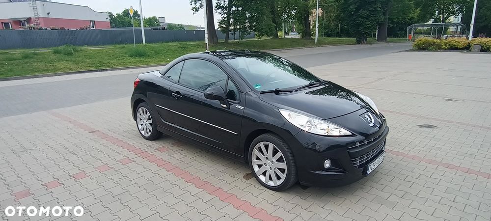 Peugeot 207 CC - 2