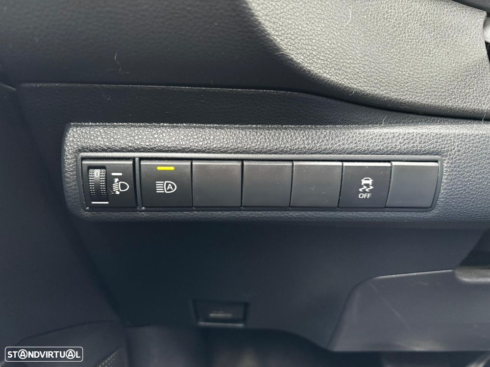 Toyota Corolla 1.8 Hybrid Comfort+P.Sport - 12