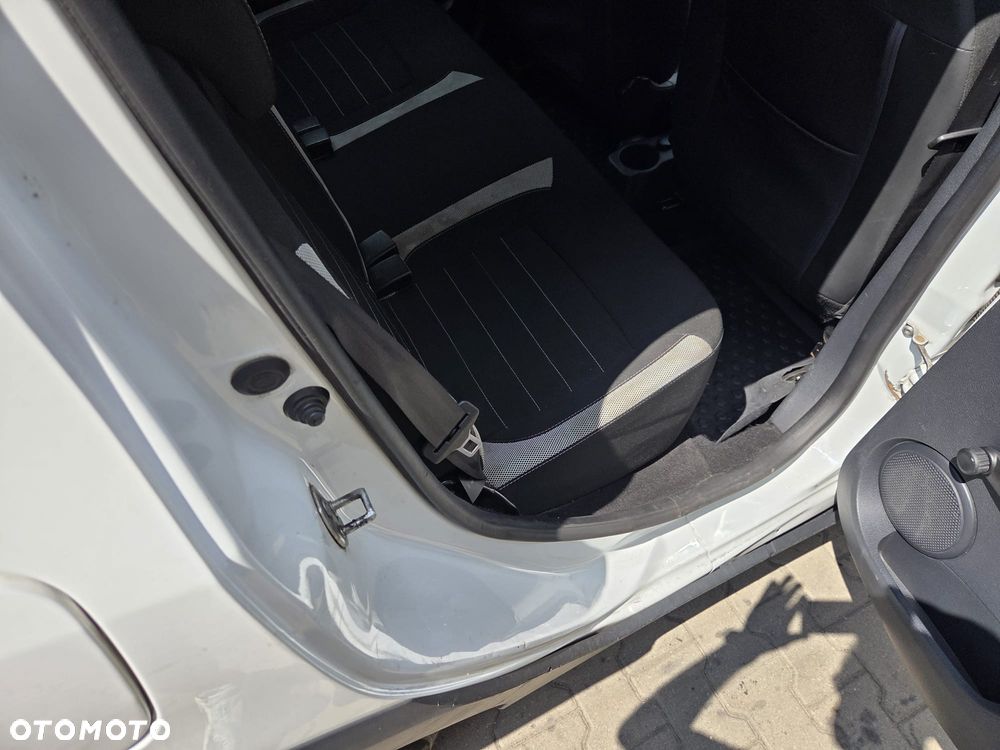 Dacia Sandero Stepway 1.5 dCi Laureate S&S - 14