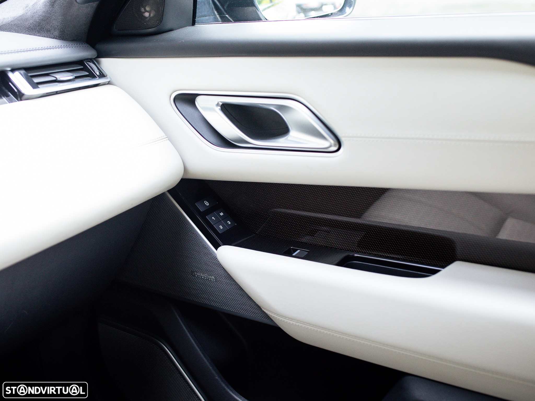 Land Rover Range Rover Velar D300 Dynamic HSE - 50
