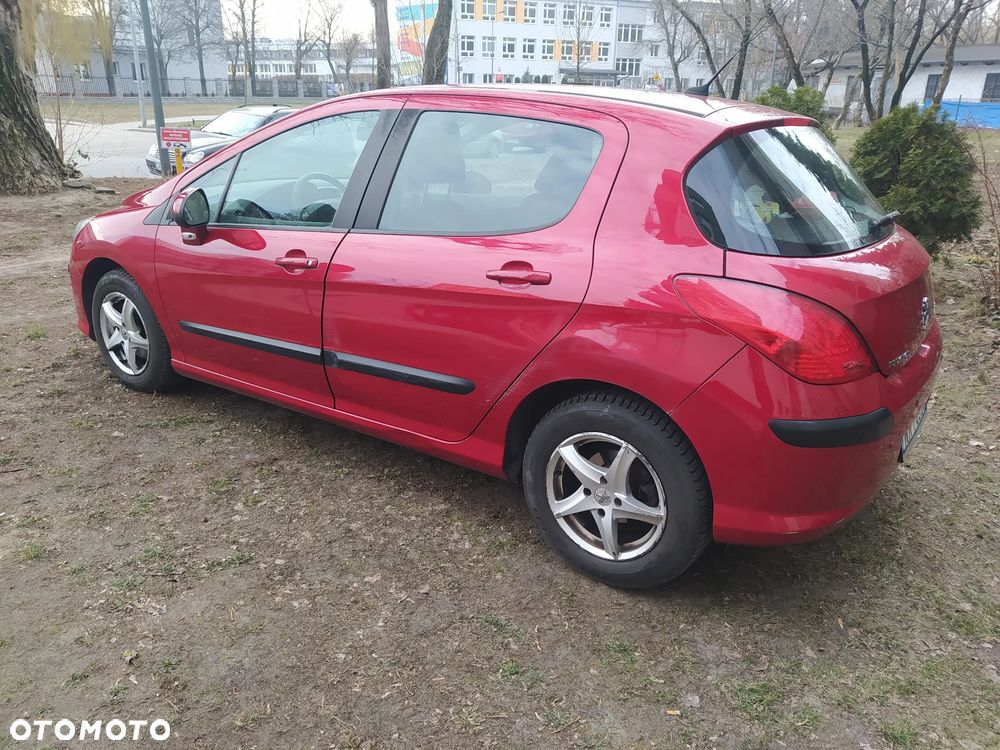 Peugeot 308 - 4