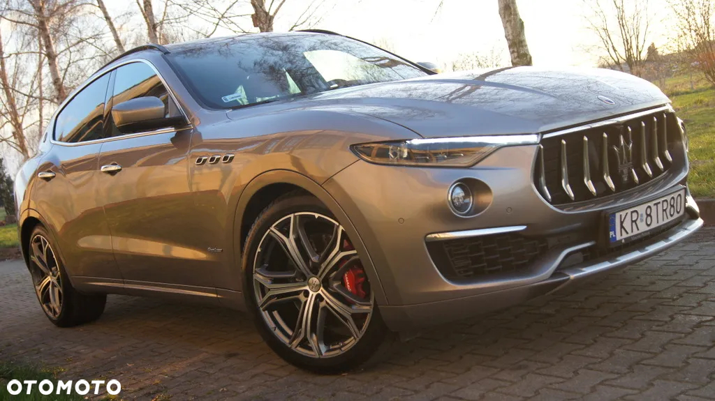 Maserati Levante Granlusso - 14
