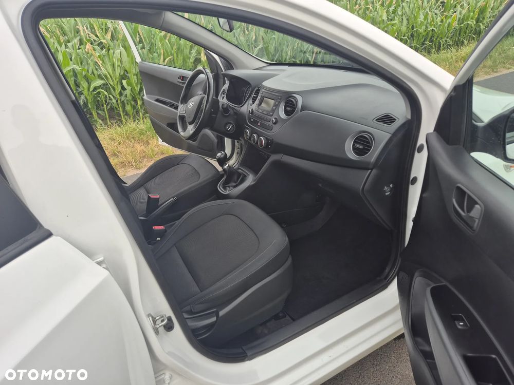 Hyundai i10 1.2 Passion - 16